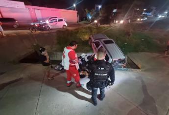 Un vecina de la colonia Huizaches en Culiacán termina herida al caer a un canal pluvial