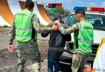 Menor de edad ingresa al Aeropuerto de la CDMX y corre hacia un avión