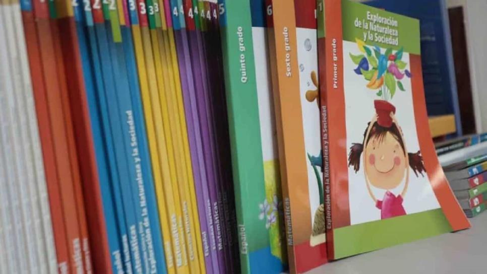 «La campaña en contra de los libros ya está quedando atrás»: Graciela Domínguez