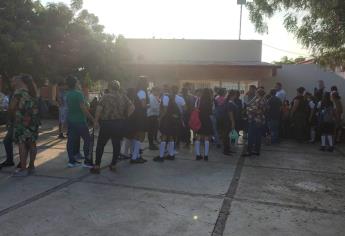 Avanza compra de aires acondicionados en secundaria Jaime Torres Bodet de Mazatlán 