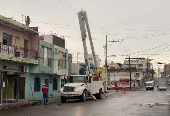 En unas horas queda restablecida al 100 % la electricidad en colonias de Mazatlán: alcalde