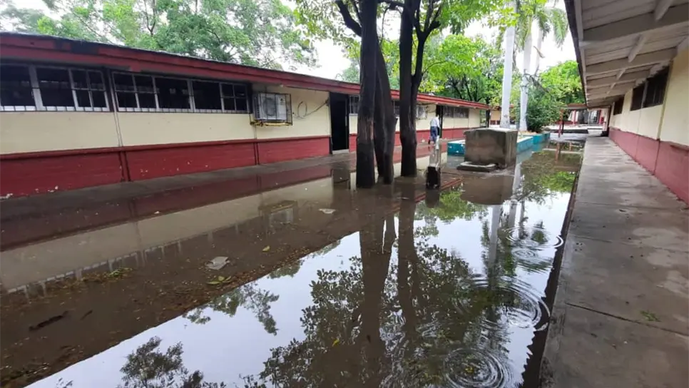 Las lluvias de septiembre dejan severos daños en alguna escuelas en Mazatlán. FOTO: Tahiry Zambrano.