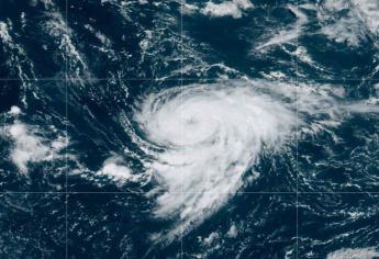 El huracán Lee es categoría 5 y avanza por el Caribe con olas mortales