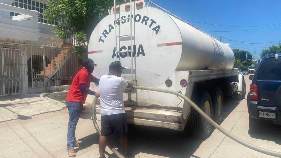 Sufren la falta de agua después de tres en Villa Unión, Mazatlán