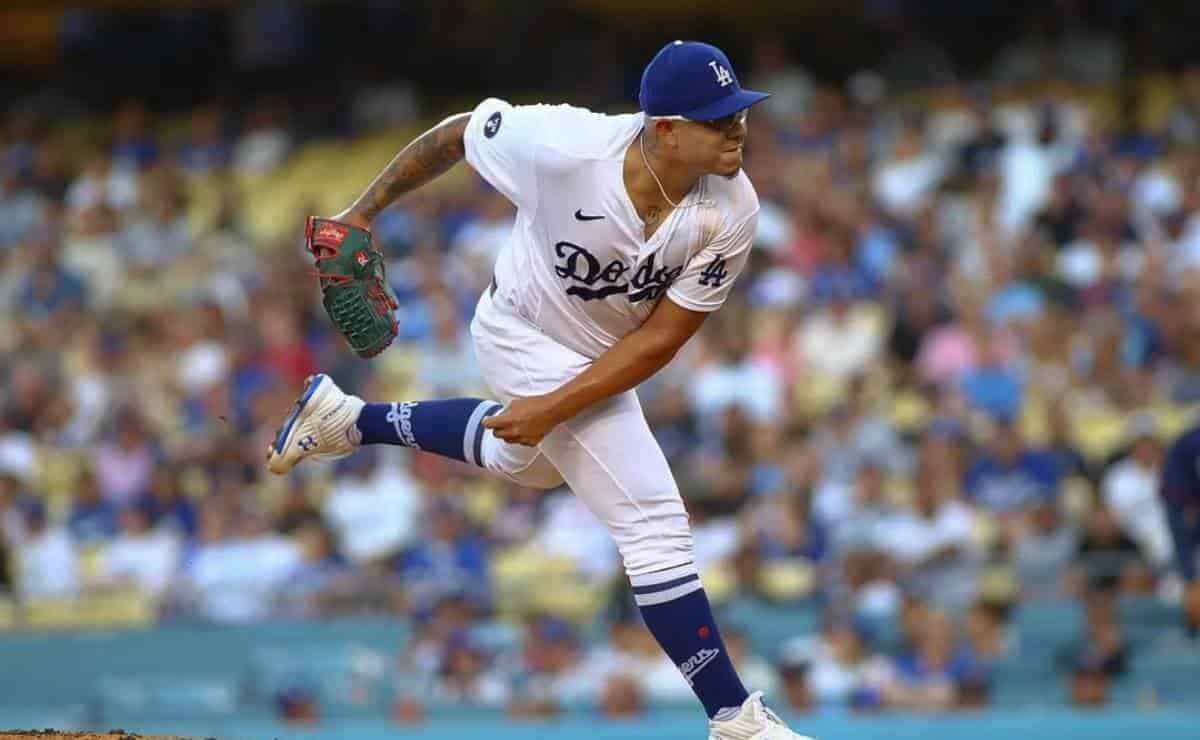 Julio Urías lanzará con los Tomateros de Culiacán en la LMP?