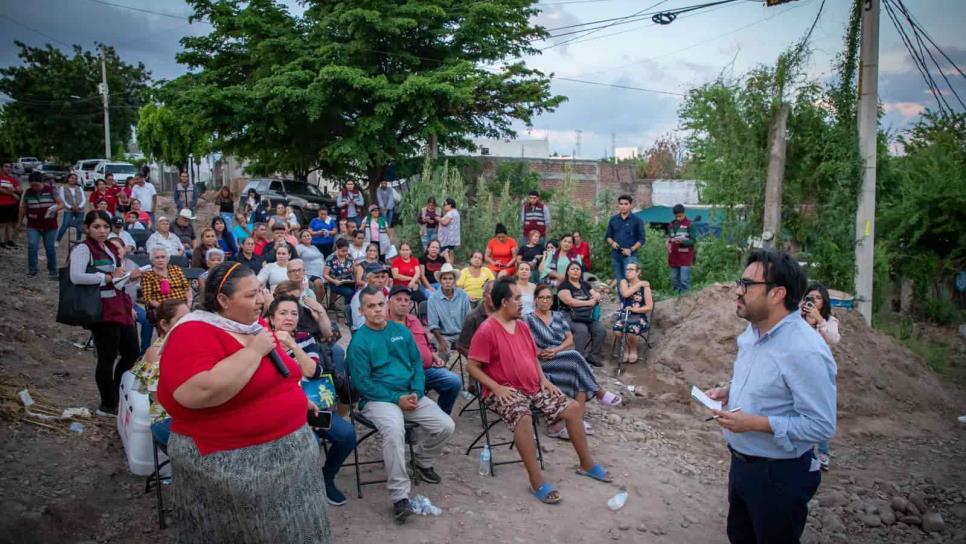 Gobierno de Culiacán anuncia pavimentación de dos calles en colonia Rosario Uzárraga