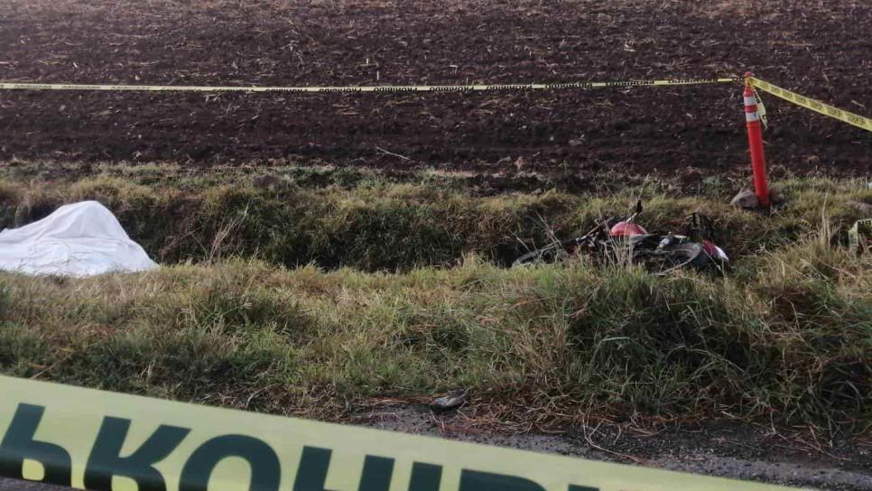 Joven pierde la vida al sufrir un accidente en su motocicleta en Mocorito Joven pierde la vida al sufrir un accidente en su motocicleta en Mocorito