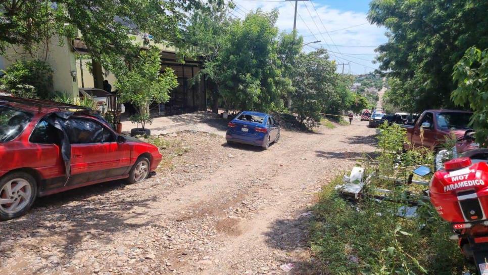 Balacera y persecución deja como saldo un muerto y una mujer herida en Culiacán