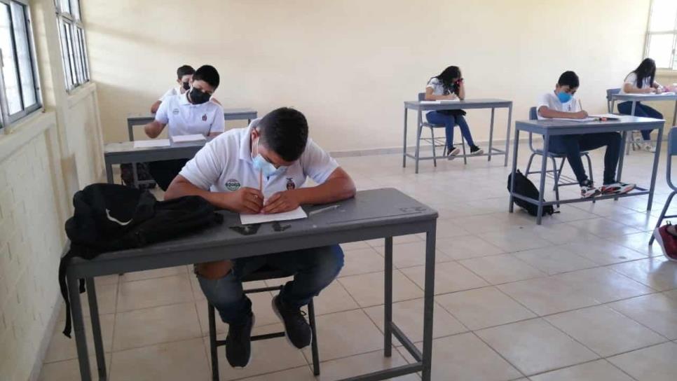 Suman 4 escuelas en Sinaloa que suspenden clases en algunos grupos por Covid-19