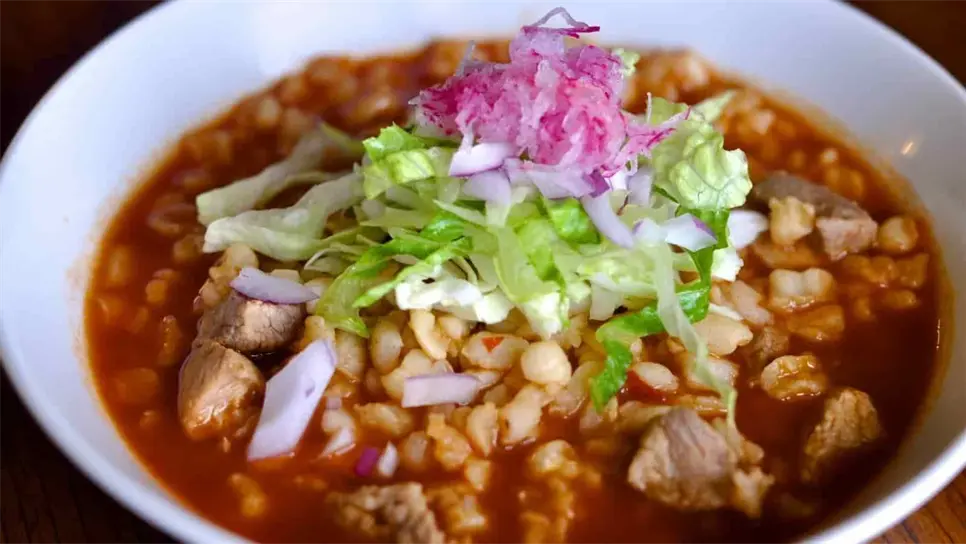 Fiestas patrias: Pozole de puerco o pollo: ¿Cuál es más saludable?. | FOTO: Iván Rodríguez.