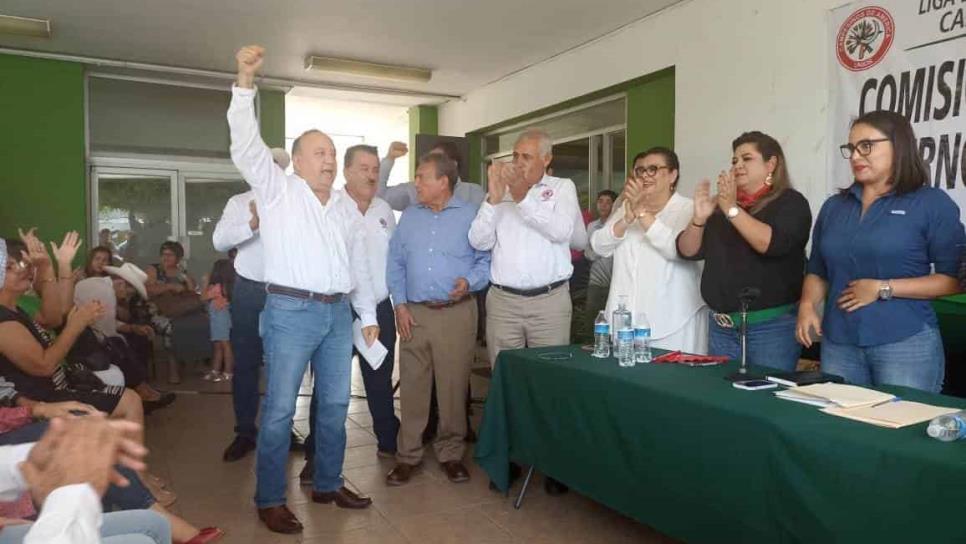 Campesinos ratifican liderazgo de Miguel Angel López Miranda