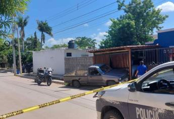 Conductor muere infartado y choca contra un domicilio en El Fuerte