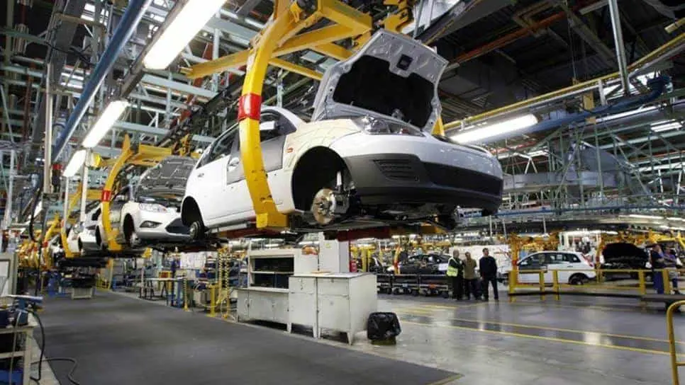 La huelga automotriz en los Estados Unidos podría afectar negativamente a México. FOTO: Archivo/LuzNoticias.