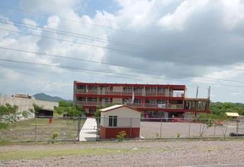 Habitantes de Rosario sacan a sus hijos de las escuelas por temor a nuevo enfrentamiento 