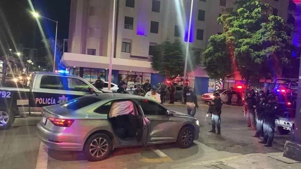 El auto se encontraba a tres cuadras de donde fue robado. FOTO: Luz Noticias