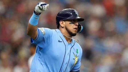 Paredes llega a 30HR en una temporada de MLB; iguala a Castilla Paredes llega a 30HR en una temporada de MLB; iguala a Castilla