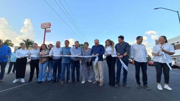 Gobernador inaugura ampliación de la carretera a Badiraguato