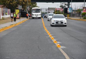 Multan a 60 conductores de Mazatlán por no respetar el carril preferencial