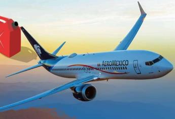 Avión presenta fuga de combustible antes de despegar en el AICM | VIDEO