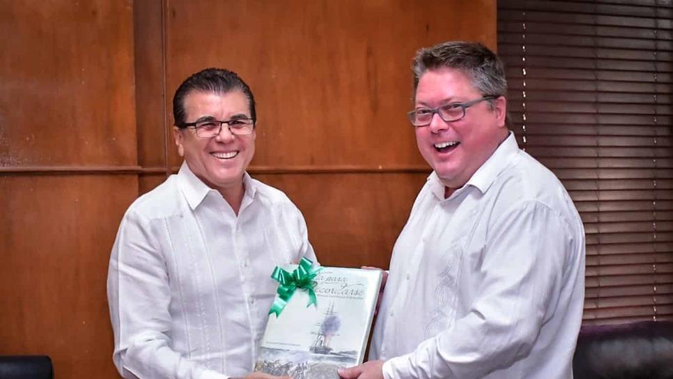 Alcalde de Mazatlán recibe a Cónsul de Estados Unidos, Matthew Roth