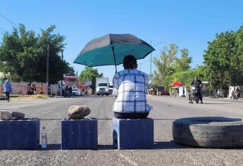 Tras 7 horas bajo el sol, padres no obtuvieron techumbre para primaria en Taxtes