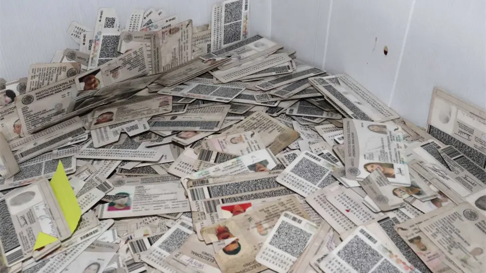 Credenciales de elector que no fueron utilizadas. FOTOS: INE Sinaloa