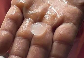 Impresionante lluvia con granizo se registra en Guamúchil