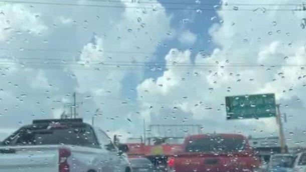 Ligeras lluvias se presentan en Culiacán este sábado