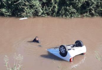 Madre con sus hijas de 6 y 10 años caen al canal de Villas del Río, en Culiacán