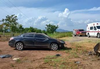 Fallece mujer de la tercera edad tras volcar en Terreros, Salvador Alvarado 