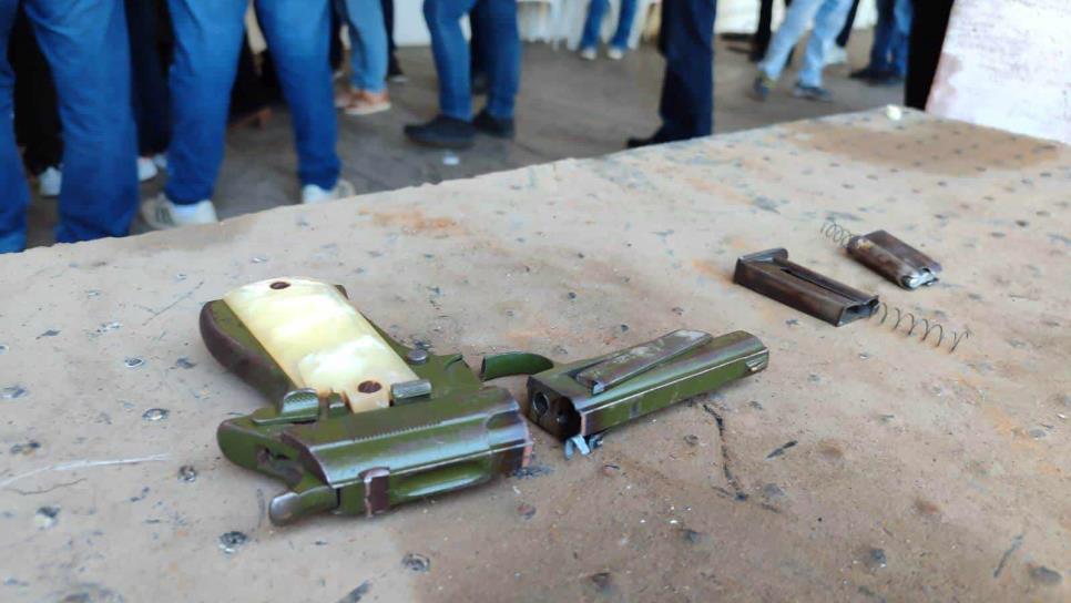 Cuatro armas de fuego y una granada canjean en módulo de Mazatlán