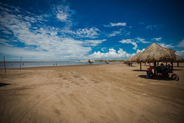 Playa Las Glorias Guasave Sinaloa Mexico www.luznoticias.mx