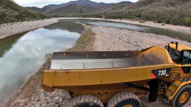 Comuneros de El Rosario denuncian pagos absurdos para construcción de distrito de riego en presa Santa María