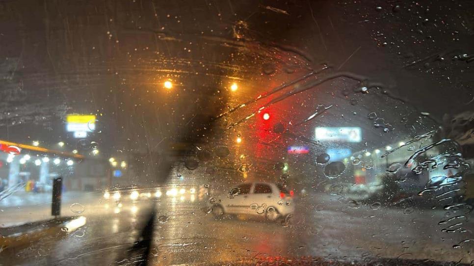 «Lidia» ocasiona lluvias en Mazatlán la madrugada y mañana de este sábado