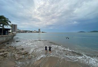 Es «malo» que se haya alejado «Lidia» de Sinaloa sin dejar lluvias importantes: alcalde de Mazatlán