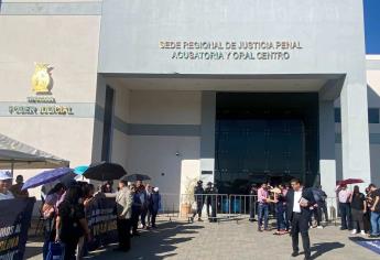 Funcionarios de la UAS destituyeron a su abogados para diferir audiencia, acusa Fiscalía