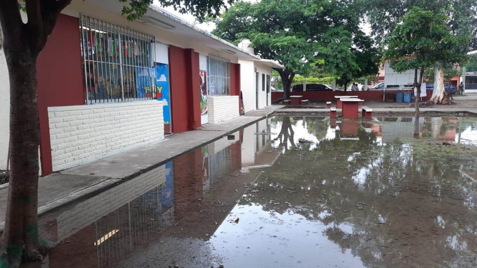 Lluvias del huracán «Lidia» afectan 29 escuelas de Sinaloa: SEPyC