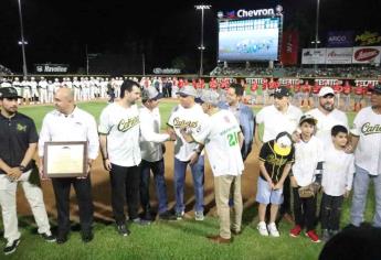 Yasmany Tomas, Isaac Rodríguez y Fernando Miranda fueron reconocidos como lo mejor de la temporada 22-23