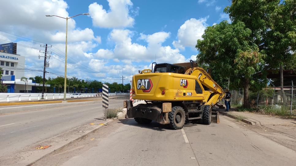 Carril del bulevard Lola Beltrán está cerrado hasta el 18 de octubre