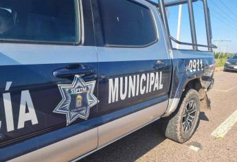 Dos sujetos despojan un vehículo en la zona norte de Culiacán 