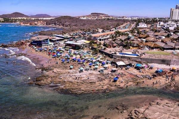 Arranca el próximo martes la construcción de baños en tres accesos al área de playa en Mazatlán