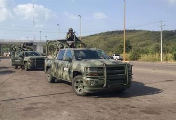 Sujetos armados detienen autobús en los límites de Sinaloa y Nayarit