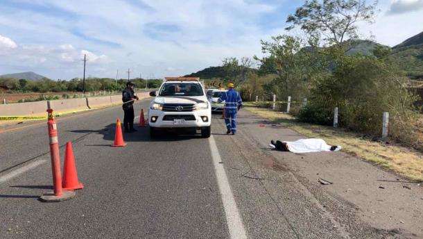 Camión atropella y mata a dos trabajadores de La Costera, entre Mocorito y Angostura