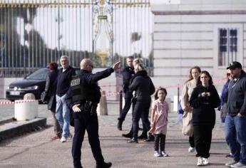 Evacúan aeropuertos en Francia por amenazas de seguridad