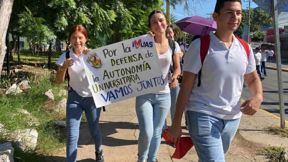 Los alumnos de la UAS no deben manifestarse, las marchas perjudican a la ciudadanía: alcalde de Mazatlán