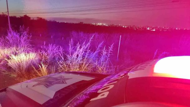 Sujetos armados despojan una camioneta por el sector Cantabria, en Culiacán