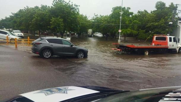 En Culiacán caen 110 milímetros este domingo por lluvias de «Norma»