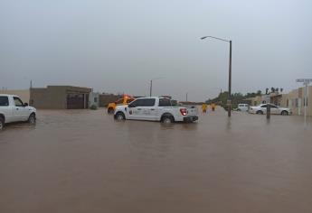 Lluvias por «Norma» inundan colonia Las Canteras en Los Mochis