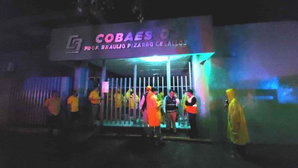 Protección Civil Estatal y Ejército realizan recorrido de albergues y colonias en Ahome
