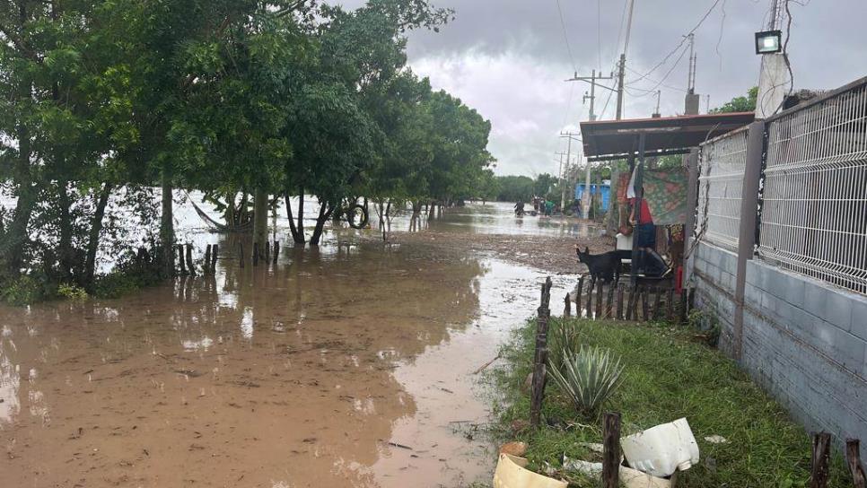 Las casas quedaron bajo el agua en Costa Rica por «Norma»